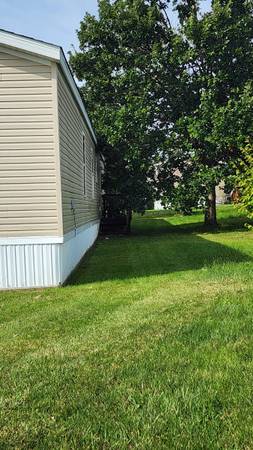 $35,000 / 3br - 2013 Redman Mobile home (Marion IA)63815055921537122