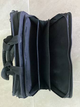 Computer Case Port $10.00 *Handles and Shoulder Strap for carrying 1