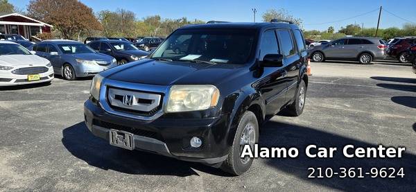 2011 Honda Pilot Touring 3rd Row  - WEBSITE - CLEAN TITLE 1
