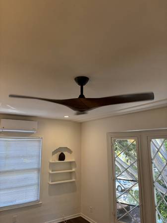 $3000.00 / 1br - 700ft2 - Prime Beverly Grove Location63952930959874122