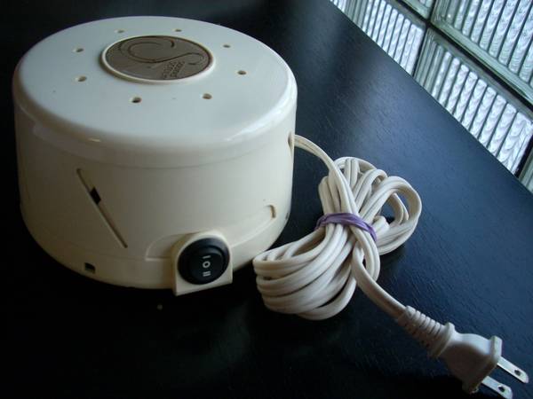 Marpac white noise sound machine 1