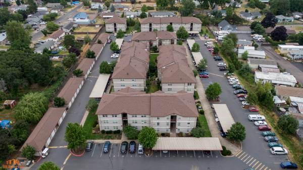 $1,525 / 2br - 1037ft2 - 2 Bedroom Available at Parkside Apartments! (Lebanon)63624859655297122