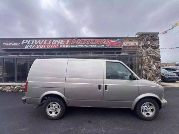2005 Chevrolet Astro Cargo - ¡Financiamiento disponible! - $8,80063618770157313122
