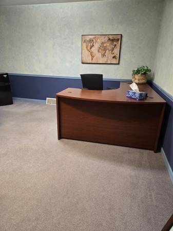 $350 / 200ft2 - Large office space in Historic downtown Janesville (Janesville Historic district)63882117336963121