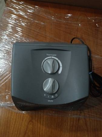 Calefactor espaciador Titan usado con termostato - $16 (foster city)63439985512321122