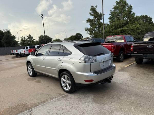 2005 Lexus RX 330 Base Fwd 4dr SUV - $7,295 (+ Shawns Motor Credit)63622231121409123