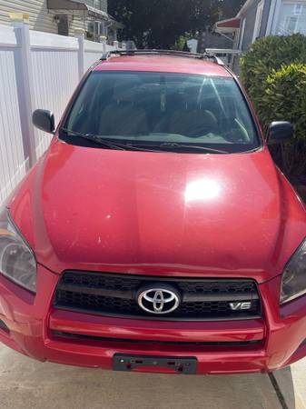 2009 toyota rav4 limited sport utility 4D - $7,500 (Floral Park)63654711449475120