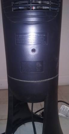 Oscillating Fan Tower. Honeywell. 8-Speed. - $50 (Danbury, CT)63443223283329122
