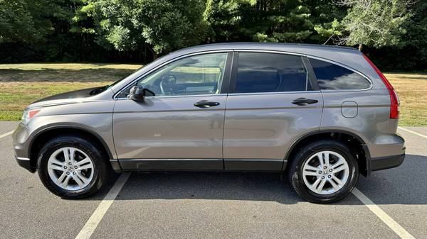 2010 Honda CR-V EX Sport w/ ONLY 121k miles!!! - $8,999 (Manchester)63476824404993123