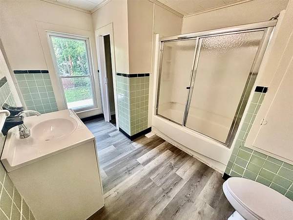 $2,000 / 4br - 1568ft2 - 4 Bedroom Single Family Home (BINGHAMTON)64035575982338122