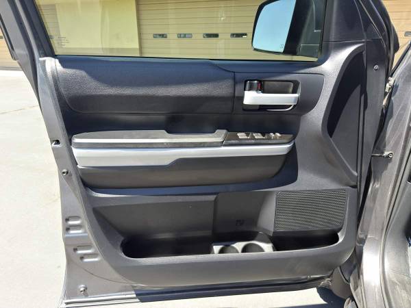 2019 Toyota Tundra SR5 TRD - Photo 13