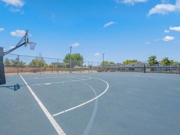 $1,985 / 2br - 896ft2 - Multi-Activity Court, Carpeting, 2/bd 1.5/ba (Woodlands West)63952928159106122