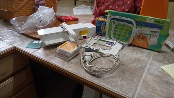 pfaff 7570 embroidery unit 1