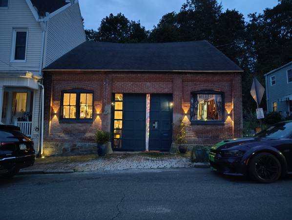 $225,000 / 3br - 2400ft2 - Artist Space - 2400'sq ft (Pottsville, Pa) - Artist Studio- Warehouse- (Brooklyn)64033460571267120