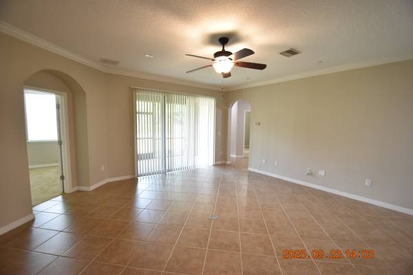 $2,895 / 4br - 2833ft2 - 15660 Starling Water Dr, a Fishhawk community, gated, community pool, (Lithia)63991085552131123
