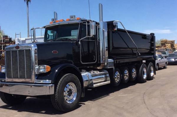 2005 PETERBILT 378 16 WHEELER DUMP TRUCK 1
