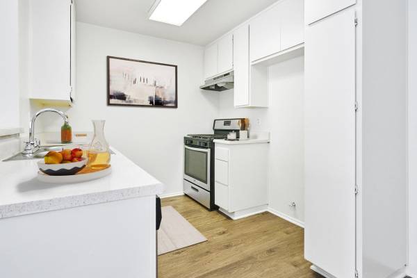 $3,100 / 3br - 1113ft2 - Patios y Balcónes Privados, Lavavajillas, 3/hab (Santa Clarita-Newhall)63701185851395121