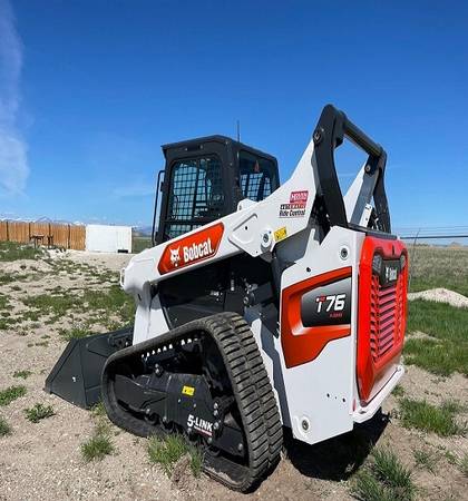 Enclosed cab2023BOBCAT 2 speed travel skid steer 1