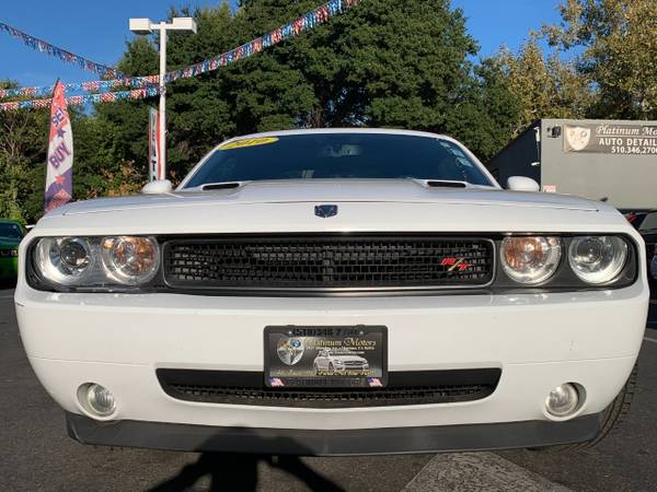 2010 Dodge Challenger R/T Classic ~ L@@K ~ 6Spd ~ 59K Miles ~ We Finan - $16,888 (3925 ALHAMBRA AVENUE MARTINEZ CA 94553)63654696188931121
