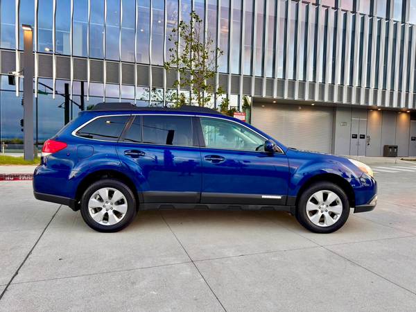 2011 SUBARU OUTBACK AWD 2.5i LIMITED - $6.950 (San Carlos)63470894982913120