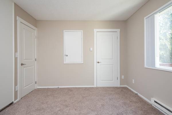 $1,225 / 1br - 650ft2 - Comfortable 1 bed, 1 bath, prime location! (Tigard - Fanno Creek)63672582457985123