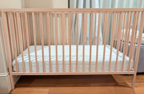 Solid Wood IKEA Sniglar Crib and Newton Baby Breathable Mattress 1