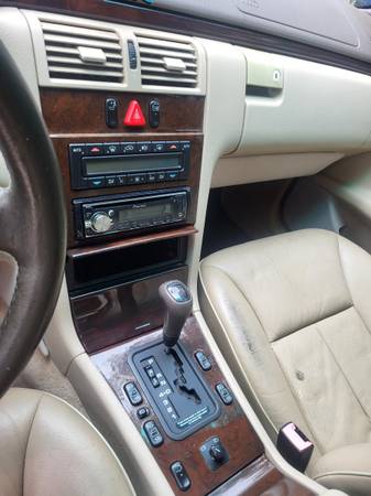 Mercedes Benz vintage y antiguo - $4,500 (Tampa)63443438373891121