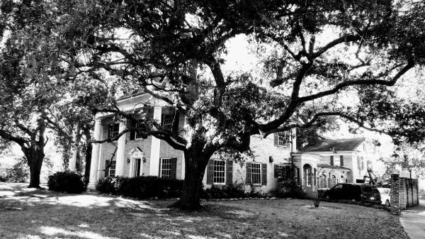 $450,000 / 5br - 3 rd Coast Southern Colonial home (Port arthur)63866051044099120