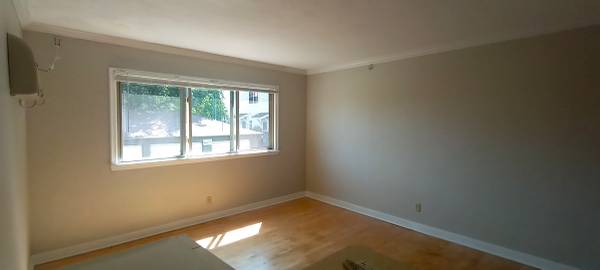 $750 / 270ft2 - Studio - Free Private Internet Included - Minneapolis (3rd Avenue South near 18th St E)63868702137603124