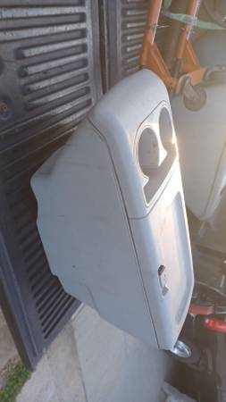 1988-94 Silverado center console Suburban Sierra 1