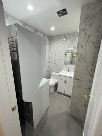 $2,850 / 2br - GORGEOUS 2 BR APT, LAUNDRY ON SITE/ CLOSE TO TRANSPORTATI, (REGO PARK, KEW GARDEN HILLS)63912047577218120