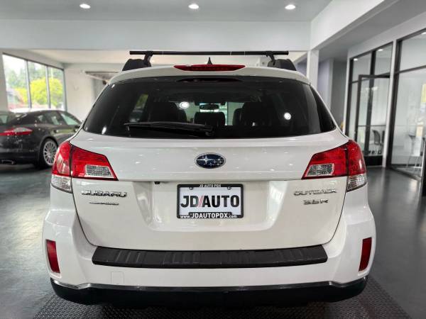 2014 Subaru Outback 3.6R Limited Wagon 4D 6-Cyl, 3.6 Liter - CUDL CERT - $9995.0063469760113537124