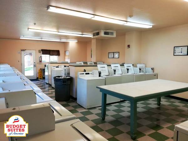 $279 / 1br - 440ft2 - ¡TRUCO O TRATO! ¡TRÁTATE A TI MISMO CON ALGO SUITE! (PHOENIX)64047708194179124