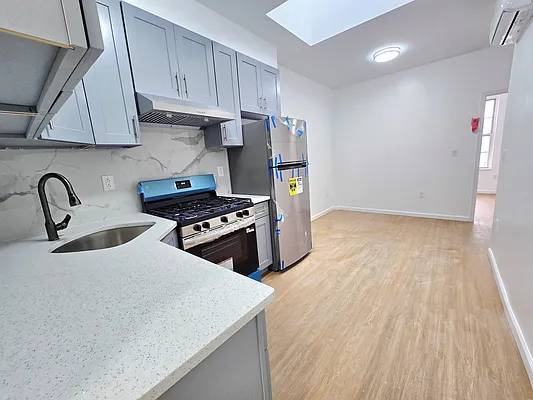 $3,700 / 2br - **__2 BR__$3700__WASHER-DRYER___**PARK SLOPE GREENWOOD INDUSTRY sunset (PARK SLOPE ----- 141 23rd Street street BROOKLYN)63854384115201124