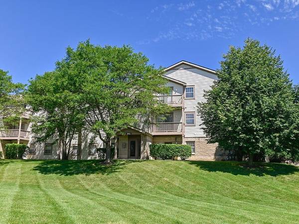$1,715 / 2br - 940ft2 - 🌞Immediate Availability and Limited Time Special 🏡 (Waukegan, IL)63774346420865123