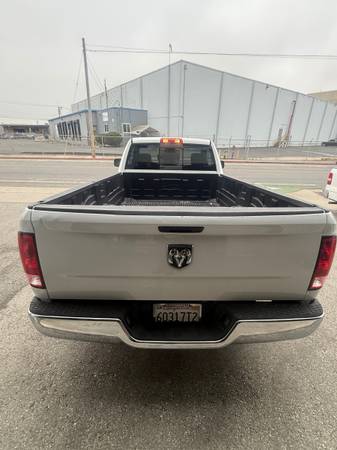 2019 Ram 1500 5.7 Hemi CLEAN TITTLE - $18,700 (aptos)63486967386883124