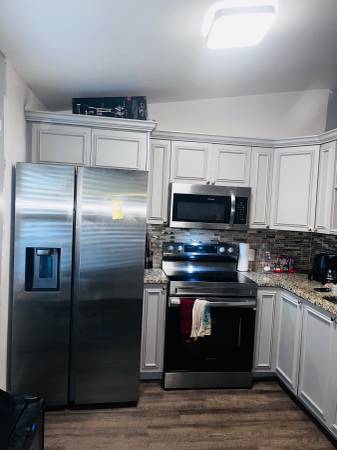 $330,000 / 2br - 952ft2 - FHA 2/2 Villa tiene estacionamiento para 4 autos en el camino de entrada (Deerfield beach)63825134609537120