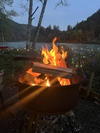 $600 RV Space (33 ft) on the Umpqua63624786515073122