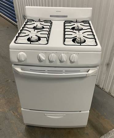 24” HotPoint Gas Range 1