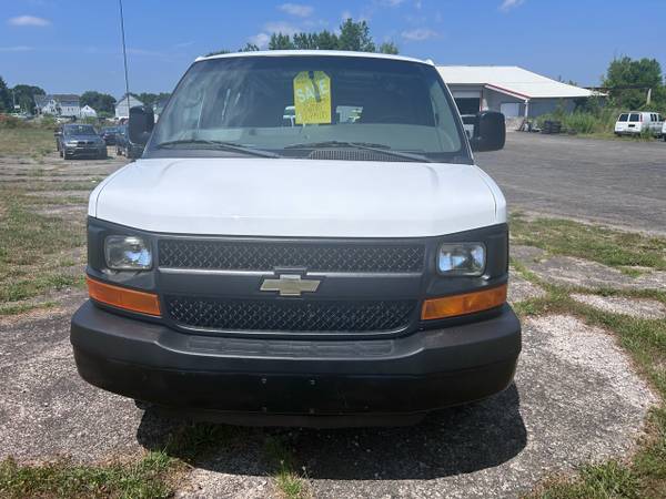 2012 Chevrolet Express 2500 Cargo - $12.999 (Spencerport)63483419114371122