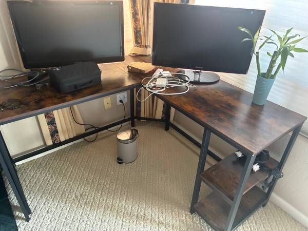 L shape/shaped computer desk/table and office chair can deliver 1