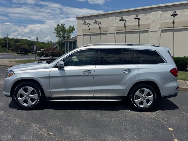 2018 Mercedes GLS450 - $26,95063625129848833124