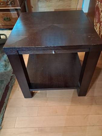Side/Coffee Table 1