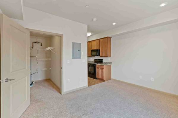 $1,409 / 498 pies² - DEPARTAMENTO ESTUDIO CON BALCÓN JULIETA, ¡A POCOS PASOS DEL RÍO! (Wenatchee)63690737490819122