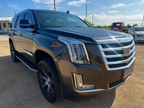 2016 CADILLAC ESCALADE LUXURY 4WD!! WE FINANCE!!! - $22,981 (Se Habla Espanol)63489123038337122