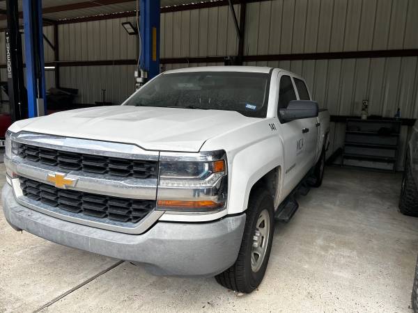 2018 Chevrolet Silverado 1500 Crew Cab - $7,90063616982174465120