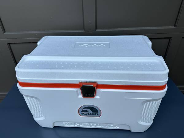 Igloo Super Tough STX 54 Quart Ice Cooler - $90 (Mill Creek)63470982768769122
