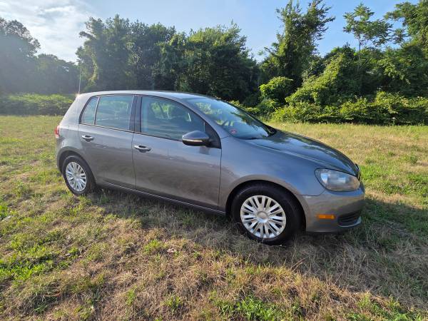 2012 Volkswagen Golf - $4,80063469880496003120