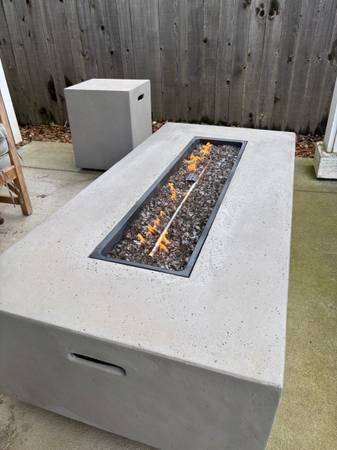 Outdoor fire table 1