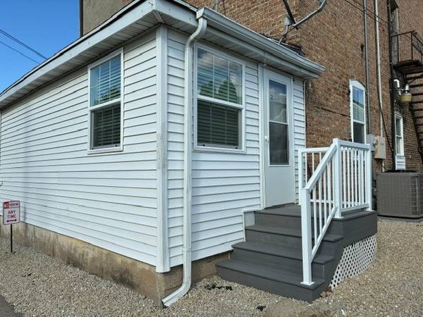 Professionally Managed Property in Darien - ALL UTILITIES INCLUDED 1